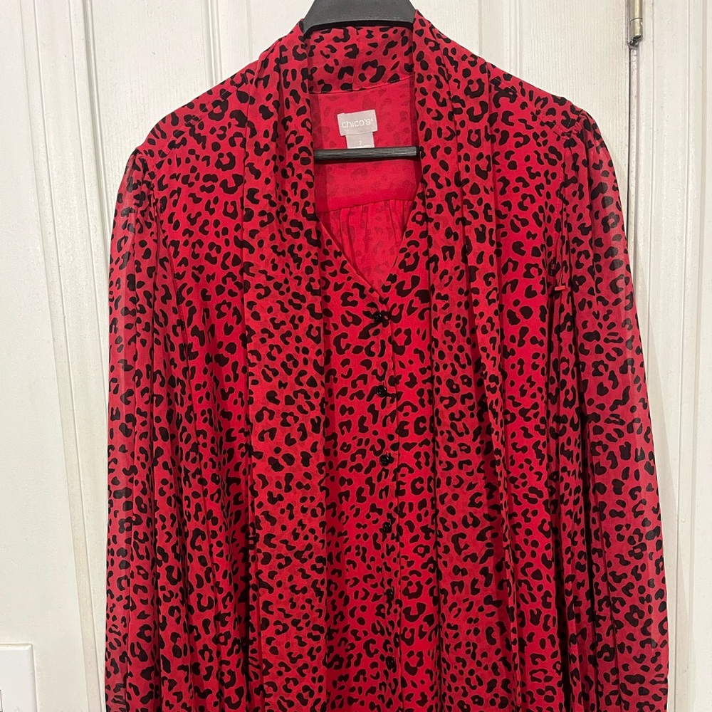 Chico's Red and Black Leopard-Print V-Neck Blouse. 2/large